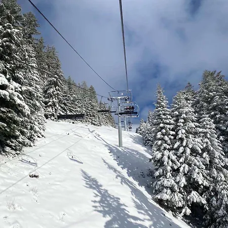 2 Personnes Avec Parking Lägenhet