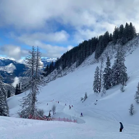 2 Personnes Avec Parking Apartment
