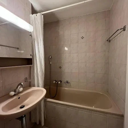 Apartment 2 Personnes Avec Parking